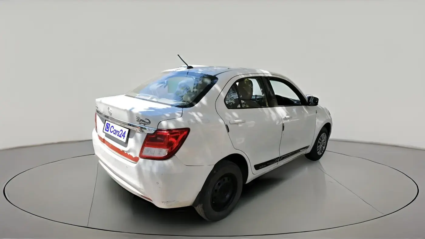 2021 Maruti Dzire VXI, CNG, Manual, 85,258 km, exterior