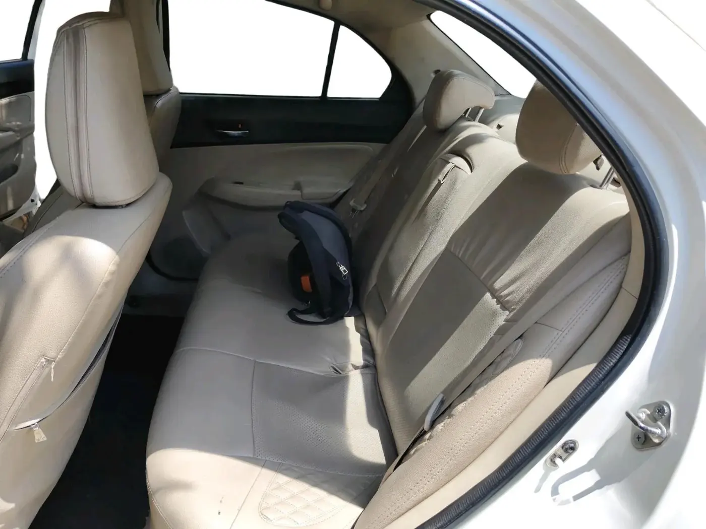 2021 Maruti Dzire VXI, CNG, Manual, 85,258 km, interior