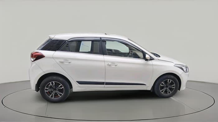 2017 Hyundai Elite i20 SPORTZ 1.4 CRDI, Diesel, Manual, 1,15,026 km, exterior