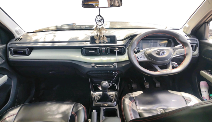 2024 Tata PUNCH Adventure (S) iCNG, CNG, Manual, 25,393 km, interior