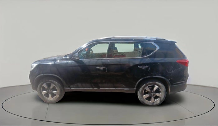 2019 Mahindra ALTURAS G4 4WD AT, Diesel, Automatic, 26,697 km, exterior