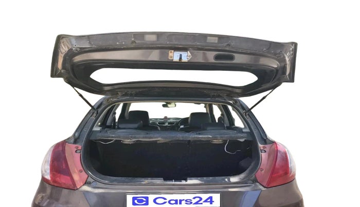 2016 Maruti Swift VDI, Diesel, Manual, 66,845 km, exterior