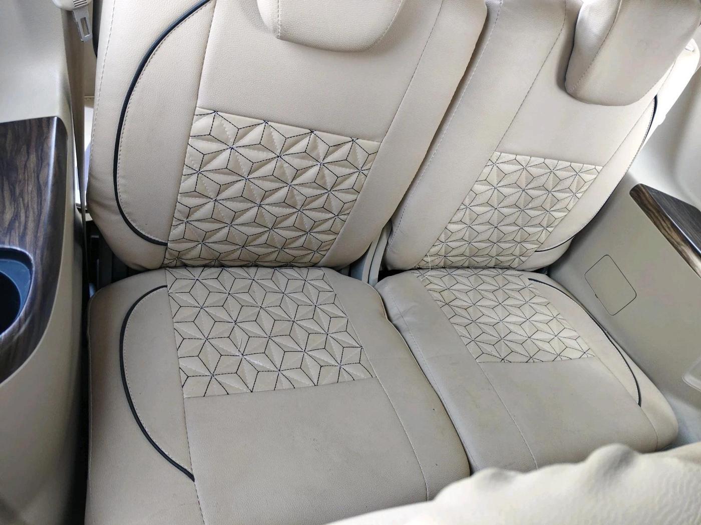 2025 Maruti Ertiga VXi (O), Petrol, Manual, 8,592 km, interior