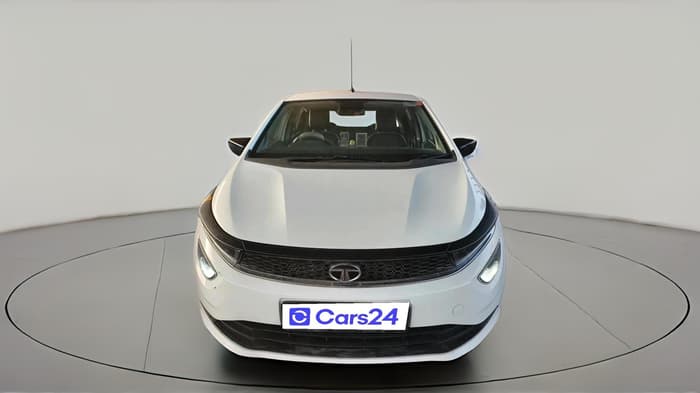 2020 Tata ALTROZ XT PETROL, CNG, Manual, 1,21,986 km, exterior