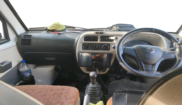 2023 Maruti Eeco 5 STR AC, Petrol, Manual, 28,142 km, interior