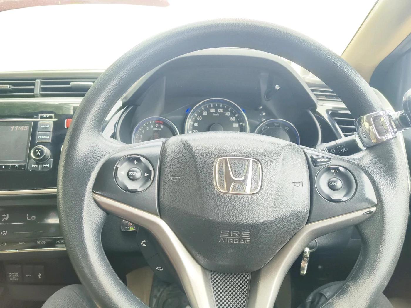 2014 Honda City 1.5L I-VTEC V MT, CNG, Manual, 1,20,593 km, interior
