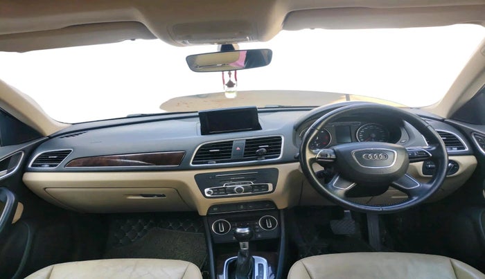 2018 Audi Q3 30 TDI PREMIUM PLUS, Diesel, Automatic, 68,550 km, interior