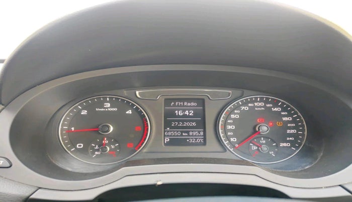 2018 Audi Q3 30 TDI PREMIUM PLUS, Diesel, Automatic, 68,550 km, interior