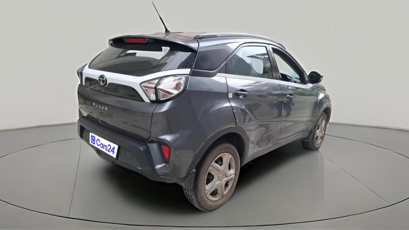2022 Tata NEXON XM DIESEL, Diesel, Manual, 89,912 km, exterior