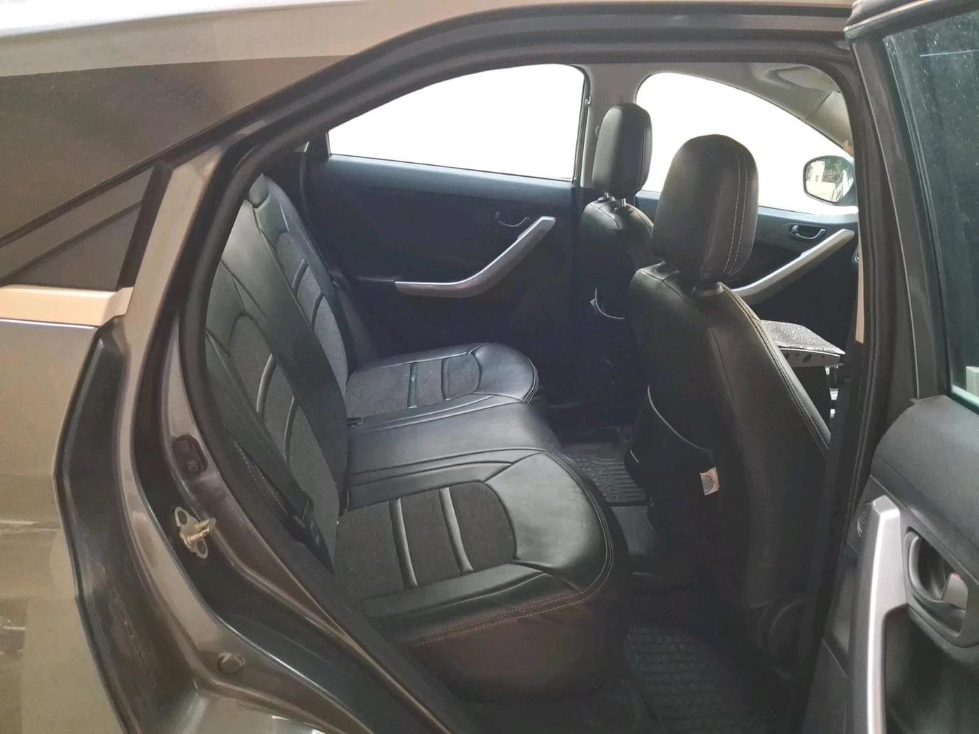 2022 Tata NEXON XM DIESEL, Diesel, Manual, 89,912 km, interior
