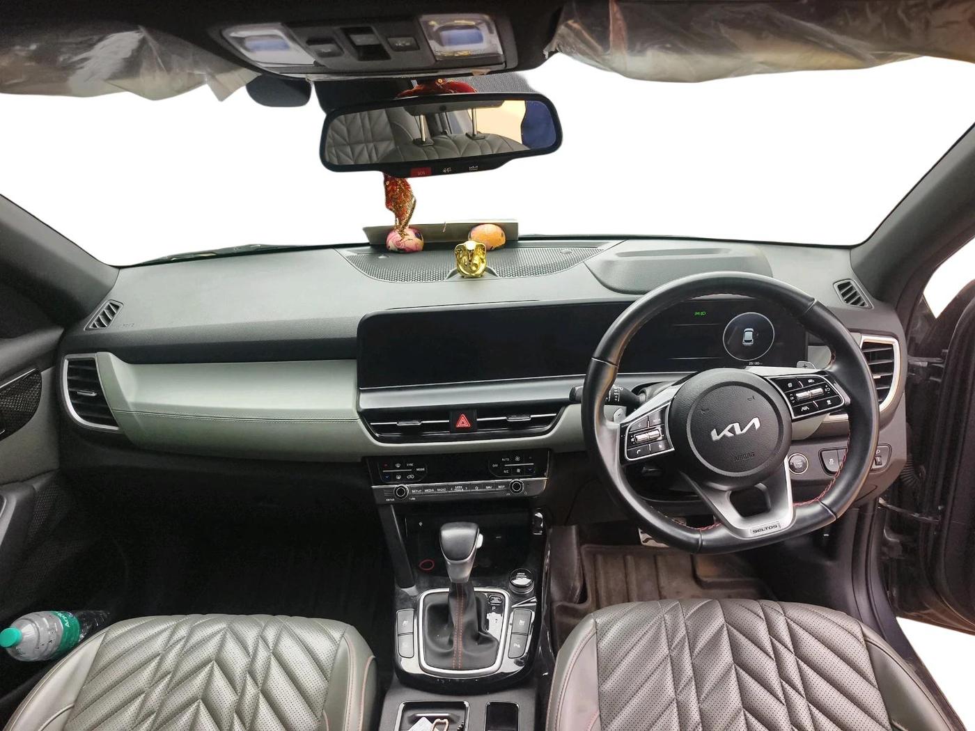 2023 KIA SELTOS  X LINE 1.5 TURBO PETROL DCT, Petrol, Automatic, 25,100 km, interior