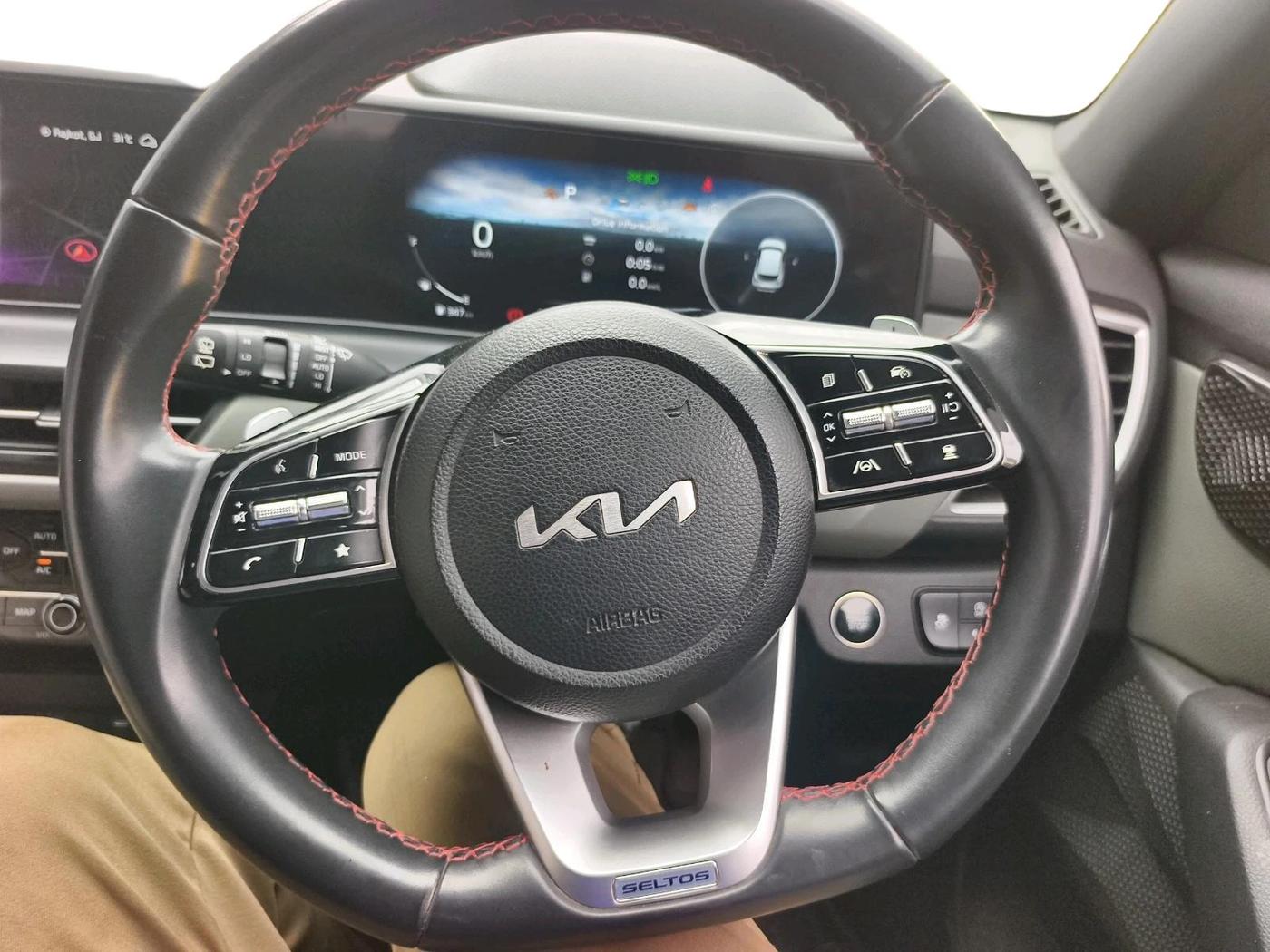 2023 KIA SELTOS  X LINE 1.5 TURBO PETROL DCT, Petrol, Automatic, 25,100 km, interior