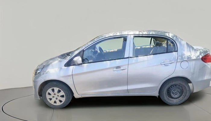 2014 Honda Amaze 1.2L I-VTEC S, CNG, Manual, 1,20,556 km, exterior