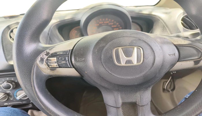 2014 Honda Amaze 1.2L I-VTEC S, CNG, Manual, 1,20,556 km, interior
