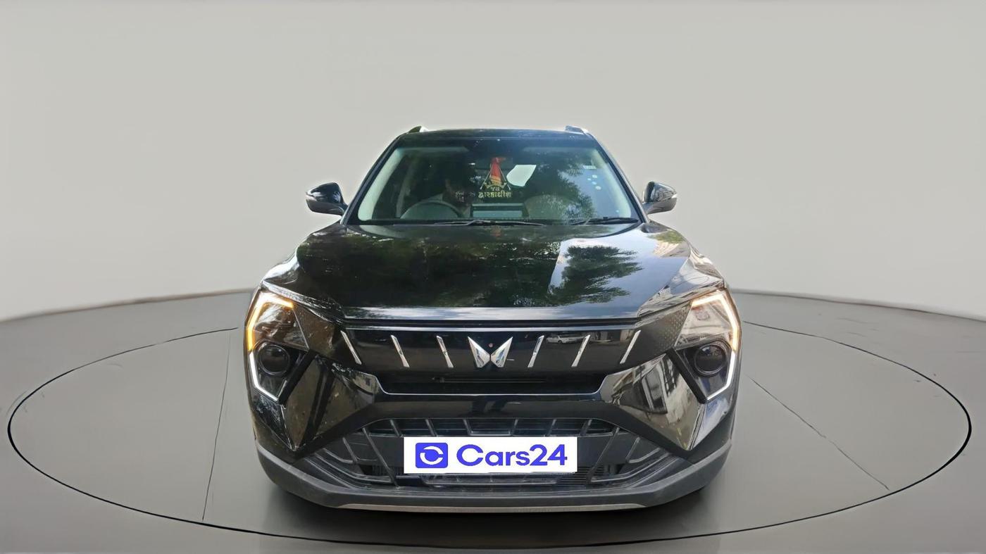 2026 Mahindra XUV 3XO AX5 1.5 Turbo Diesel, Diesel, Manual, 3,842 km, exterior