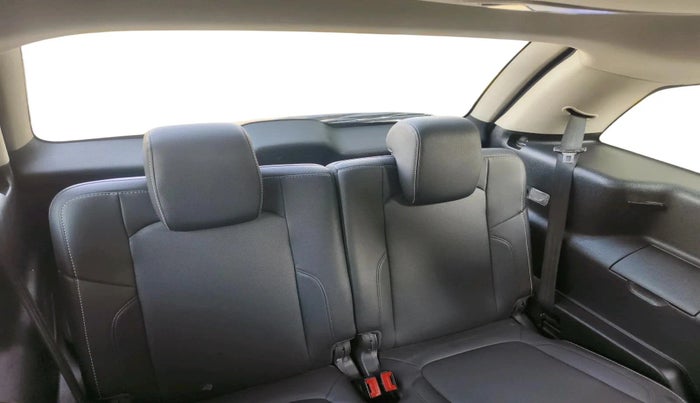 2017 Tata Hexa XT 4X2 6 STR, Diesel, Manual, 1,41,008 km, interior