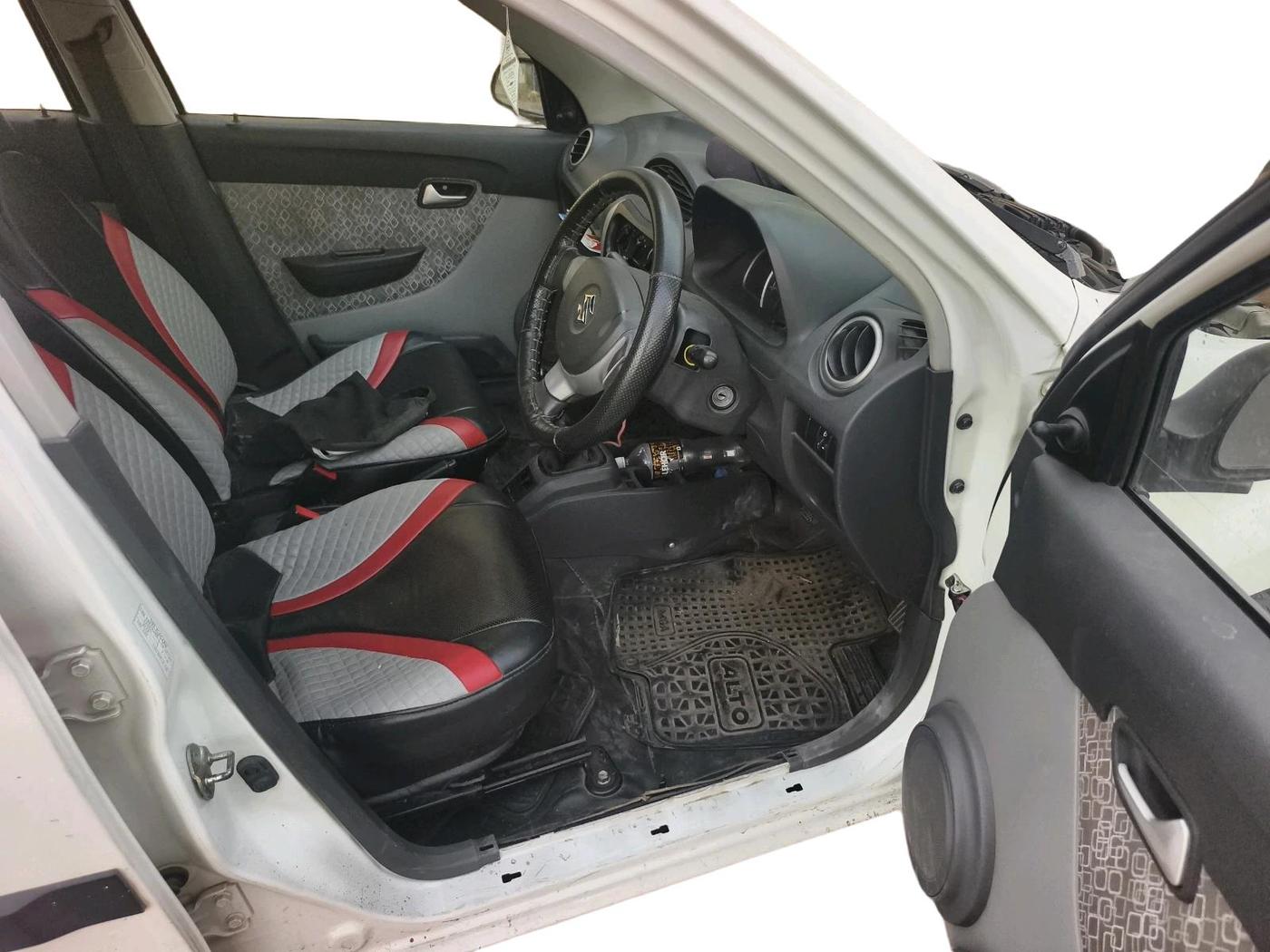 2018 Maruti Alto 800 LXI, Petrol, Manual, 89,874 km, interior