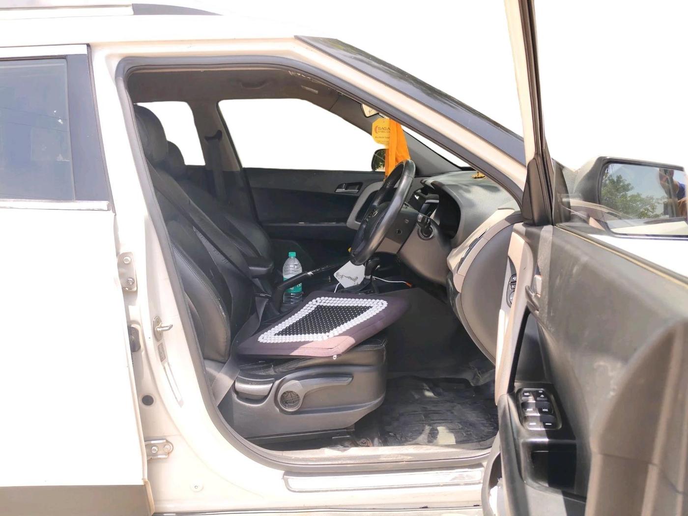 2016 Hyundai Creta SX PLUS AT 1.6 DIESEL, Diesel, Automatic, 1,17,980 km, interior