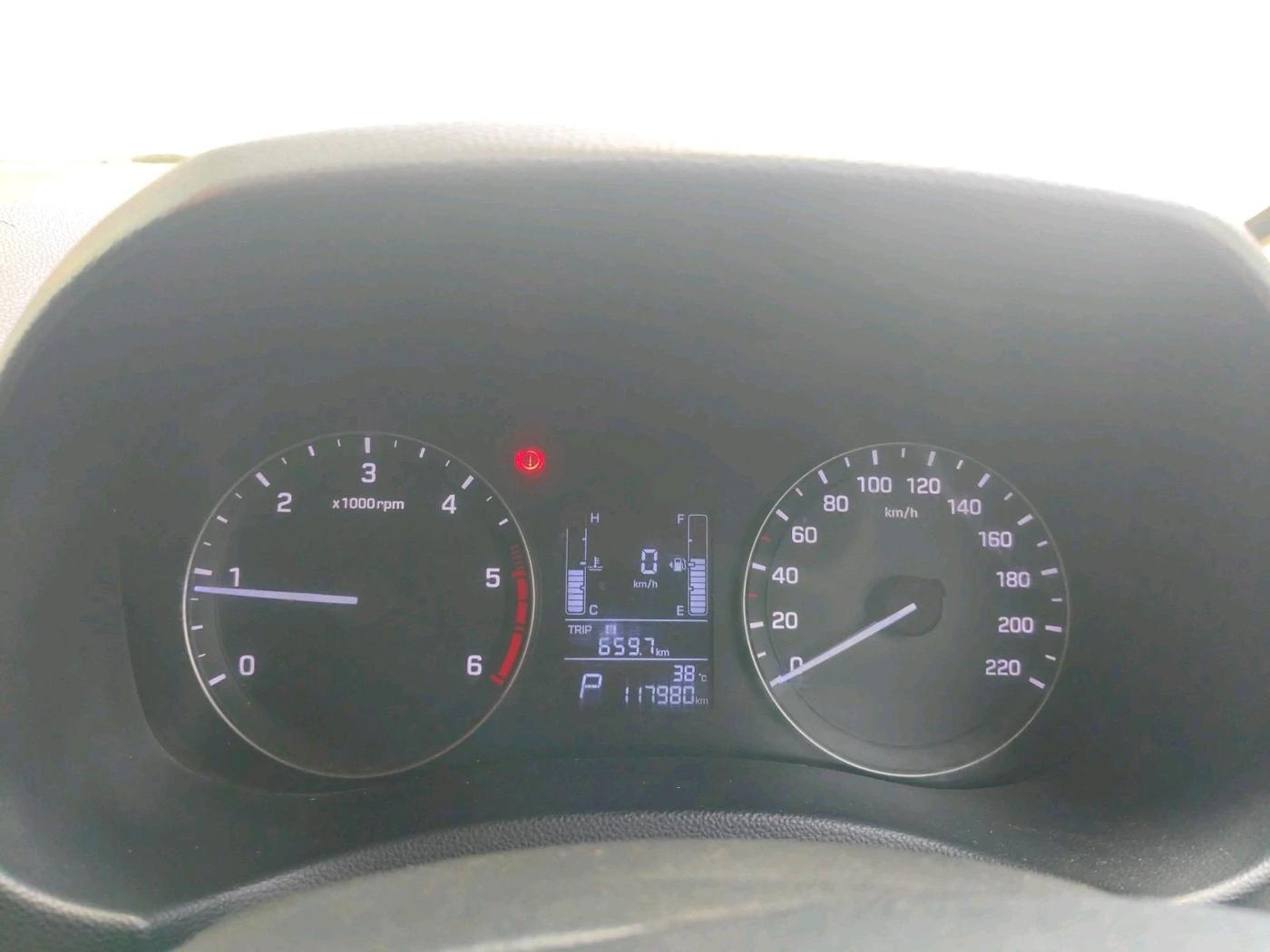 2016 Hyundai Creta SX PLUS AT 1.6 DIESEL, Diesel, Automatic, 1,17,980 km, interior