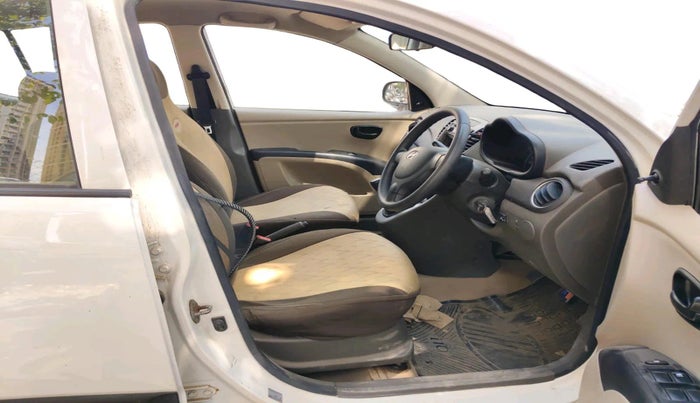 2016 Hyundai i10 MAGNA 1.1, CNG, Manual, 77,298 km, interior