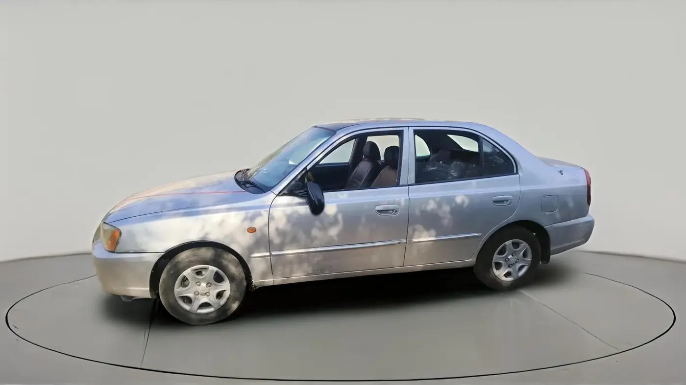 2003 Hyundai Accent GVS, CNG, Manual, 1,22,939 km, exterior