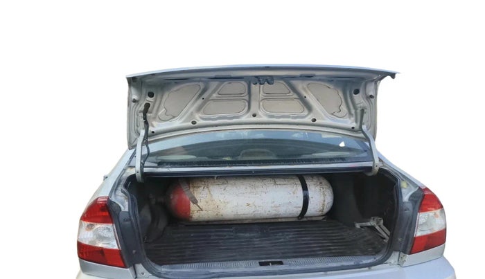 2003 Hyundai Accent GVS, CNG, Manual, 1,22,939 km, exterior