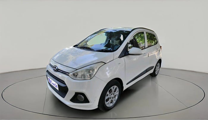 2015 Hyundai Grand i10 SPORTZ 1.2 KAPPA VTVT, Petrol, Manual, 1,41,164 km, exterior