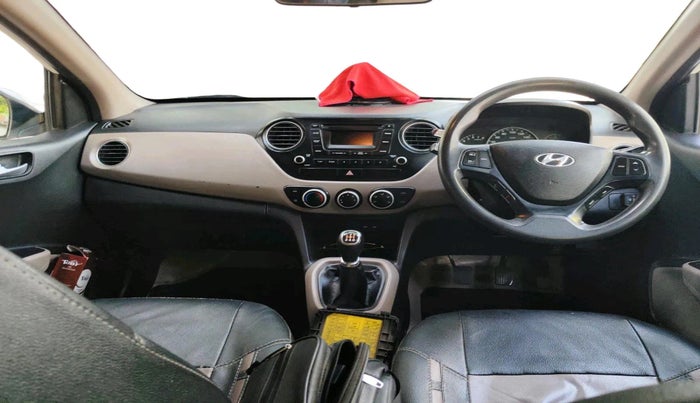 2015 Hyundai Grand i10 SPORTZ 1.2 KAPPA VTVT, Petrol, Manual, 1,41,164 km, interior