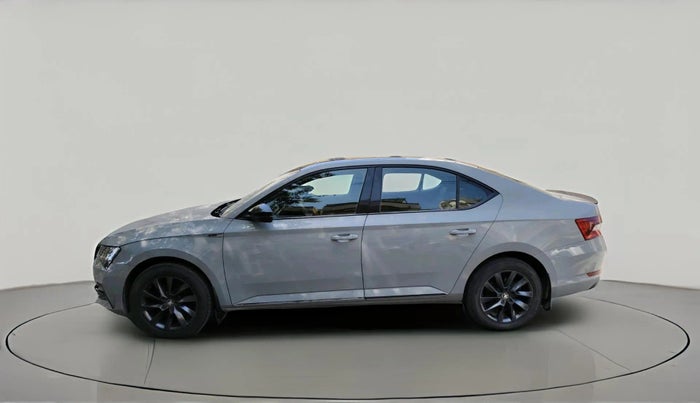 2021 Skoda Superb SPORTLINE AT, Petrol, Automatic, 75,167 km, exterior