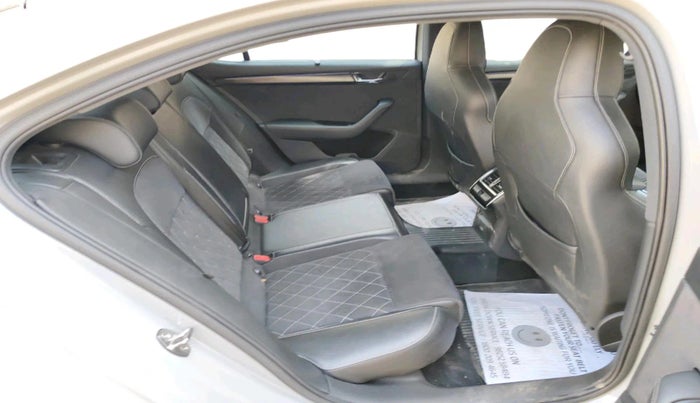 2021 Skoda Superb SPORTLINE AT, Petrol, Automatic, 75,167 km, interior