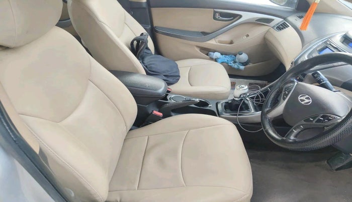 2014 Hyundai New Elantra 1.6 SX MT DIESEL, Diesel, Manual, 1,34,861 km, interior