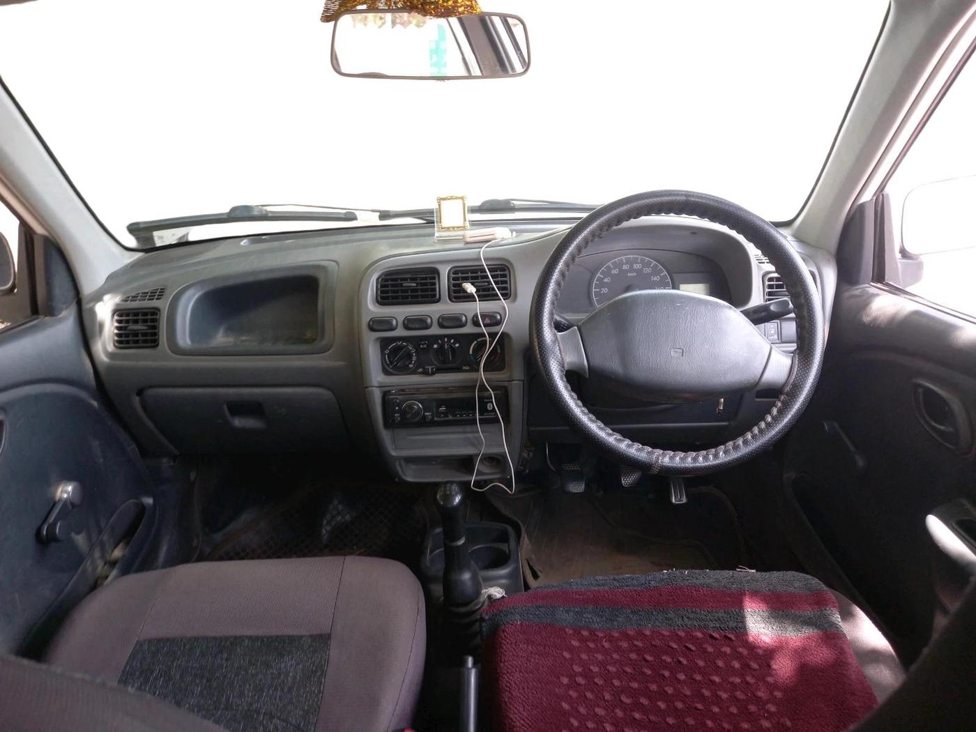 2012 Maruti Alto LX, CNG, Manual, 1,20,357 km, interior