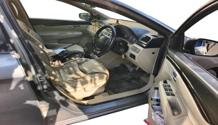 2017 Maruti Ciaz DELTA DIESEL 1.3, Diesel, Manual, 93,221 km, interior