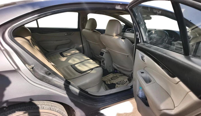 2017 Maruti Ciaz DELTA DIESEL 1.3, Diesel, Manual, 93,221 km, interior