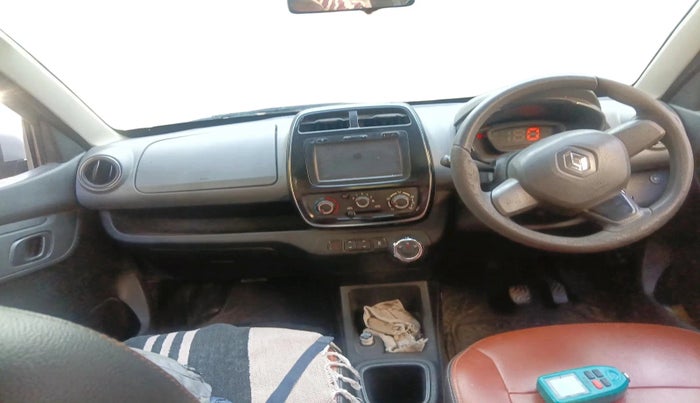 2017 Renault Kwid RXT 1.0 AMT (O), CNG, Automatic, 78,131 km, interior