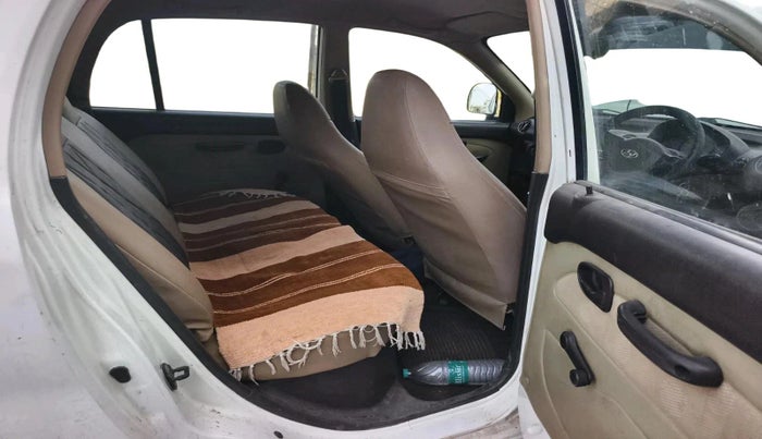 2011 Hyundai Santro Xing GL PLUS, CNG, Manual, 1,17,613 km, interior