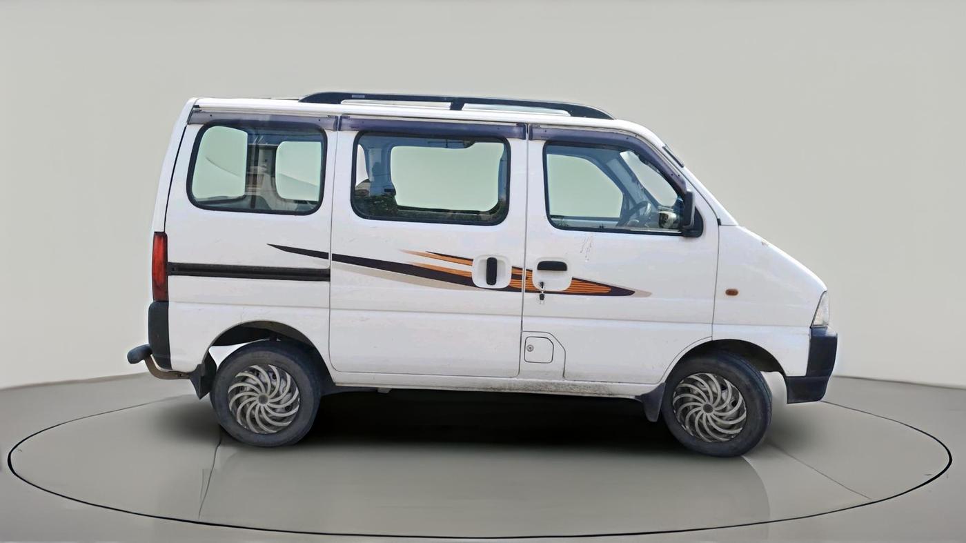 2022 Maruti Eeco 5 STR AC CNG (O), CNG, Manual, 79,958 km, exterior