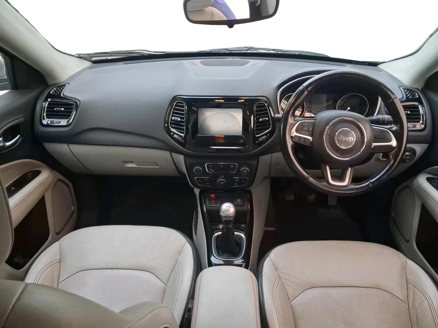 2018 Jeep Compass LIMITED 2.0 DIESEL, Diesel, Manual, 1,17,110 km, interior