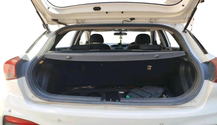 2019 Hyundai Elite i20 ASTA 1.2 (O), Petrol, Manual, 18,141 km, exterior