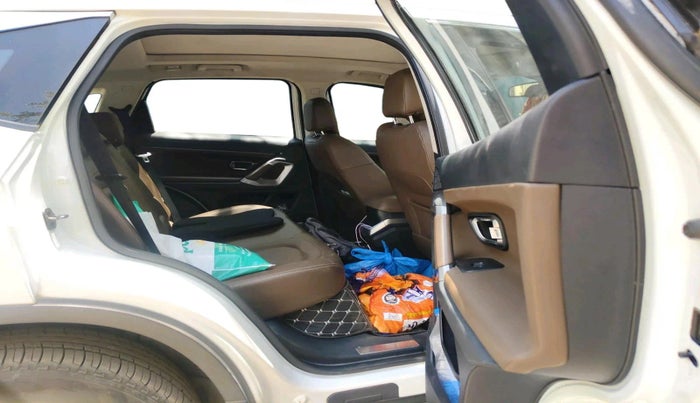 2022 Tata Harrier XZA PLUS 2.0L, Diesel, Automatic, 73,114 km, interior