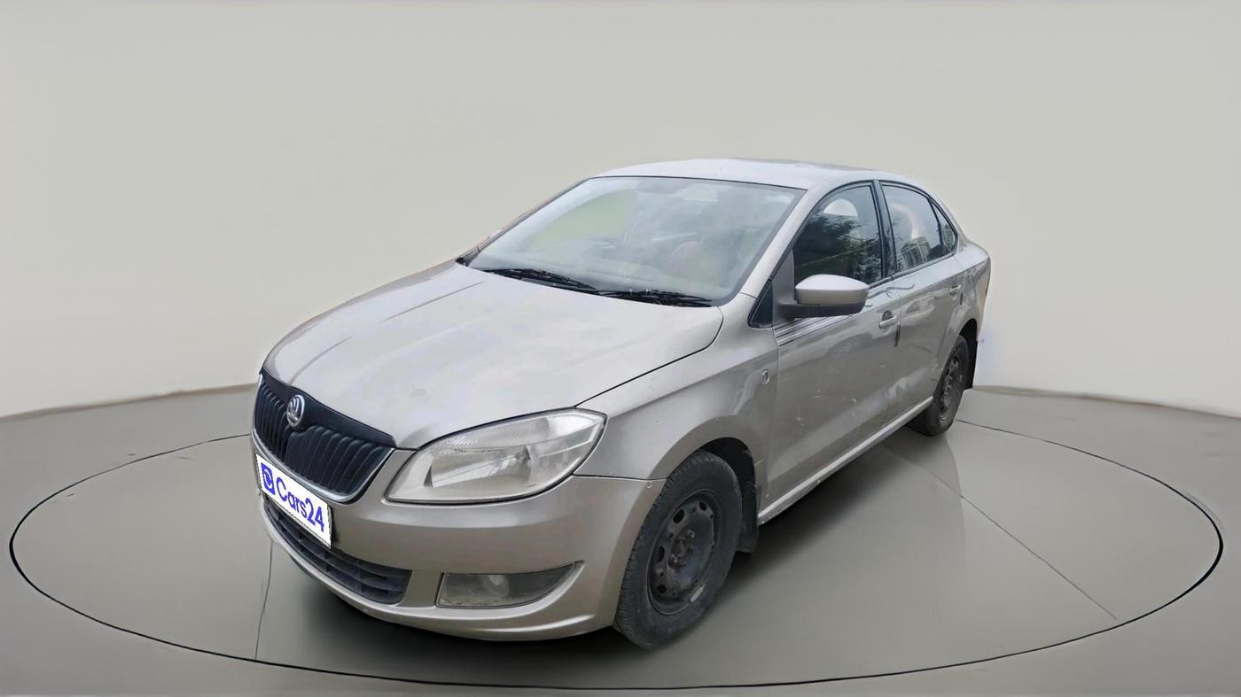 2012 Skoda Rapid AMBITION 1.6 TDI CR MT, Diesel, Manual, 1,24,266 km, exterior
