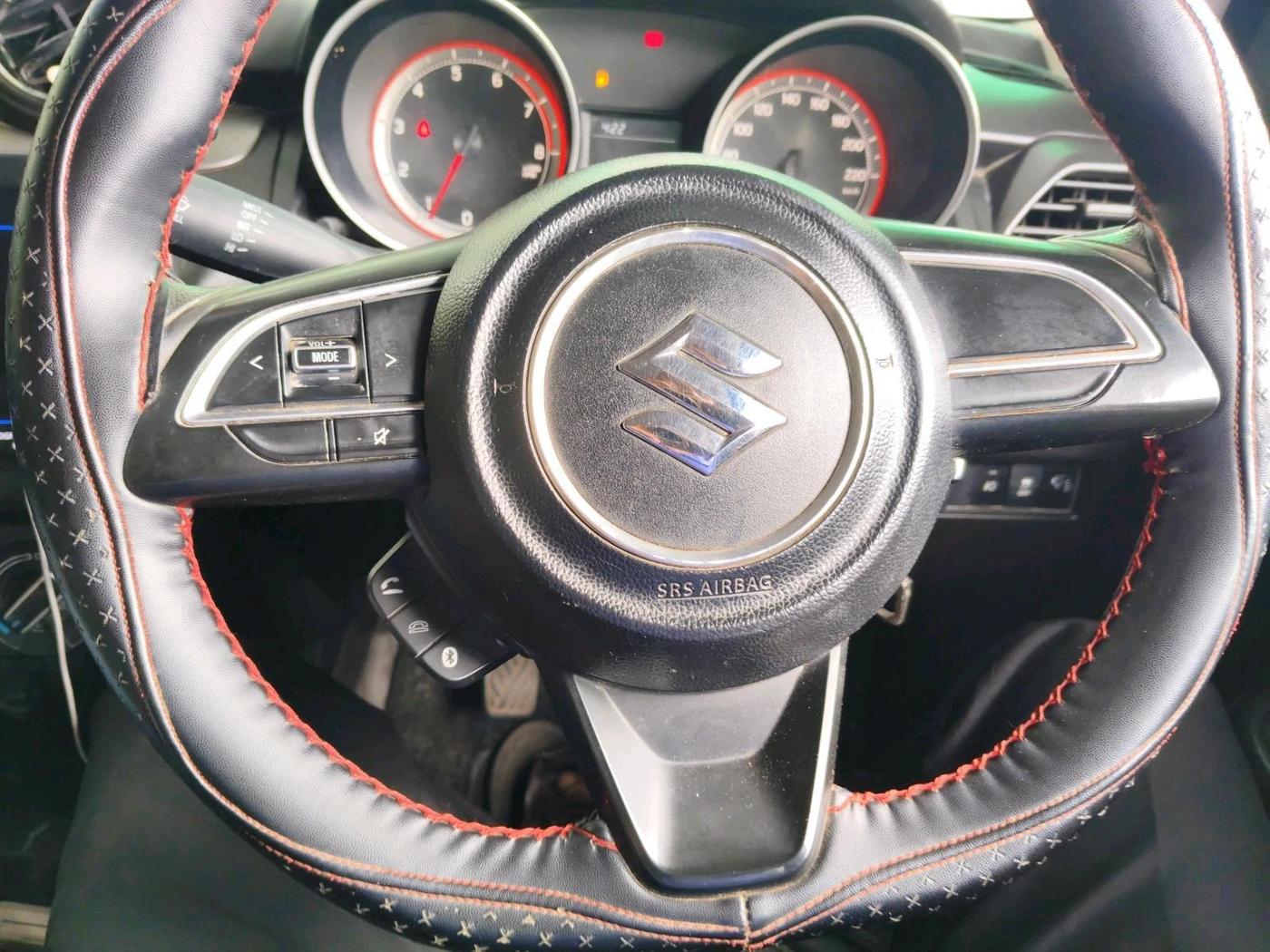 2023 Maruti Swift VXI, CNG, Manual, 48,553 km, interior