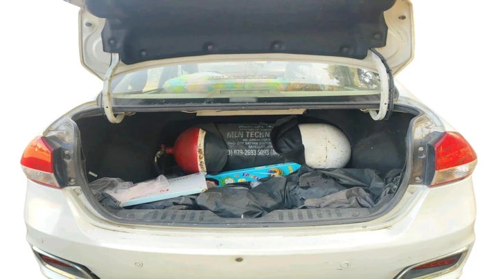 2018 Maruti Ciaz DELTA 1.5 SHVS MT PETROL, CNG, Manual, 1,17,642 km, exterior