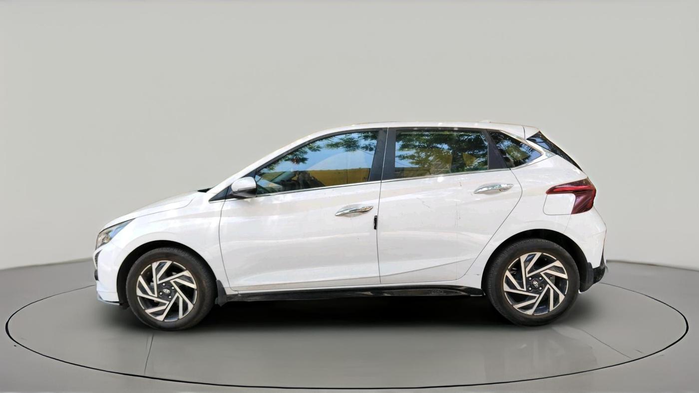 2025 Hyundai NEW I20 ASTA (O) 1.2 IVT, Petrol, Automatic, 21,688 km, exterior