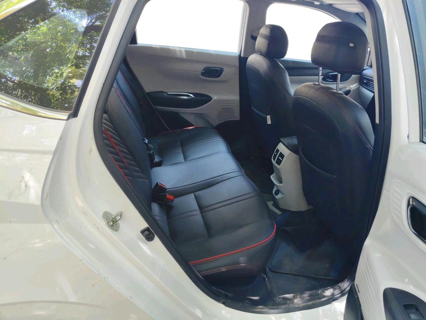 2025 Hyundai NEW I20 ASTA (O) 1.2 IVT, Petrol, Automatic, 21,688 km, interior