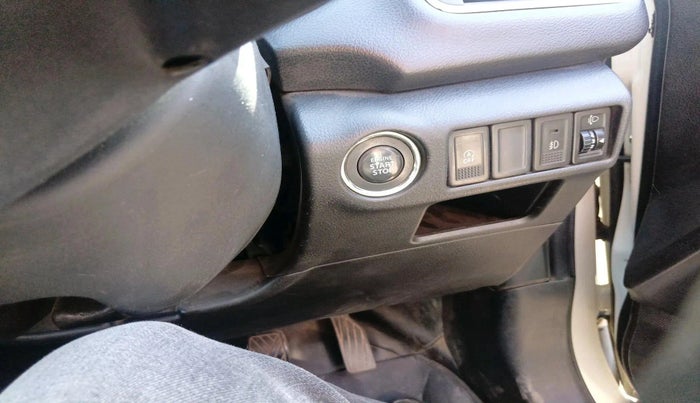 2019 Maruti S Cross ZETA 1.3, Diesel, Manual, 1,50,143 km, interior