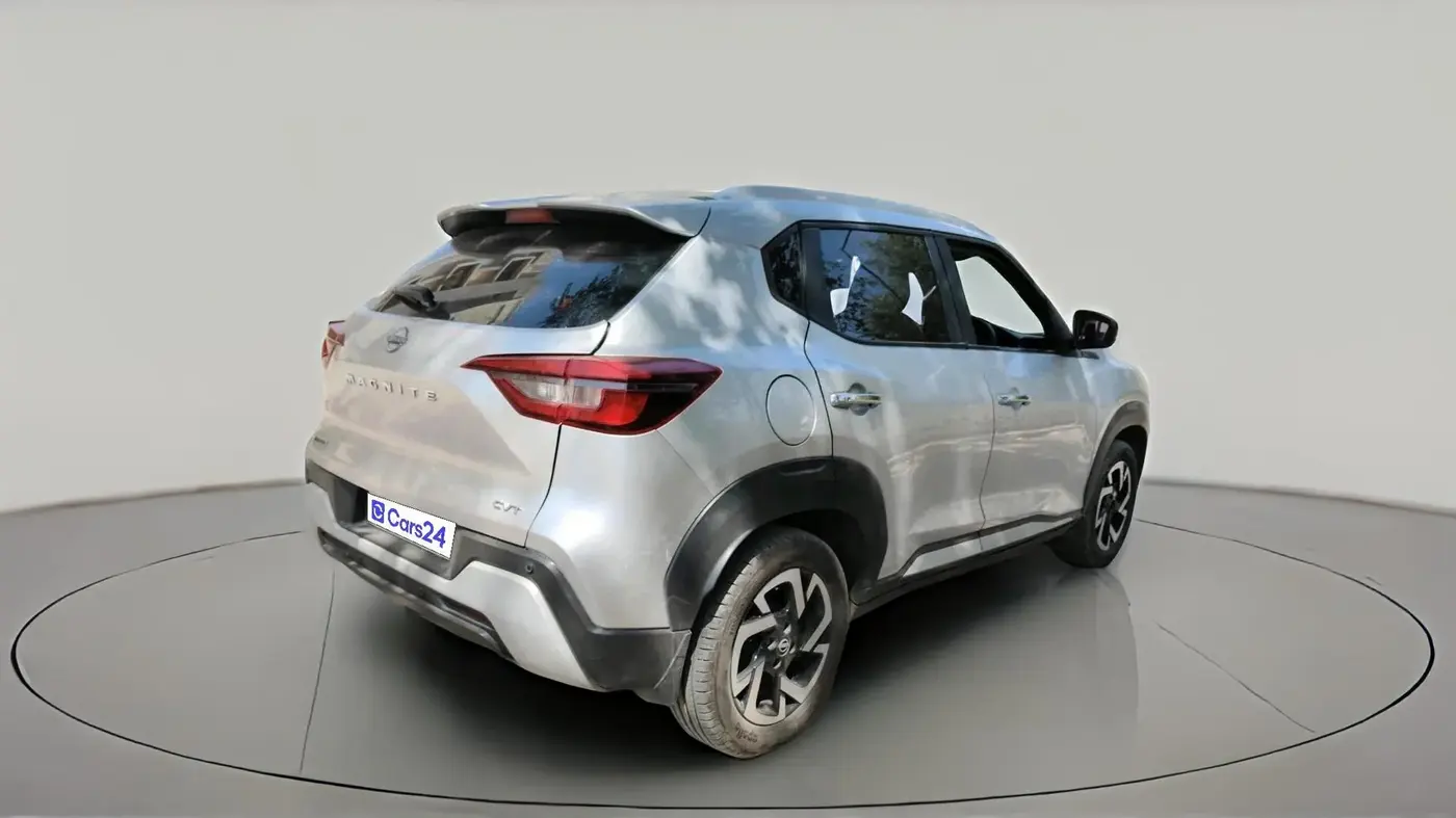 2021 Nissan MAGNITE XV TURBO CVT, CNG, Automatic, 1,26,094 km, exterior