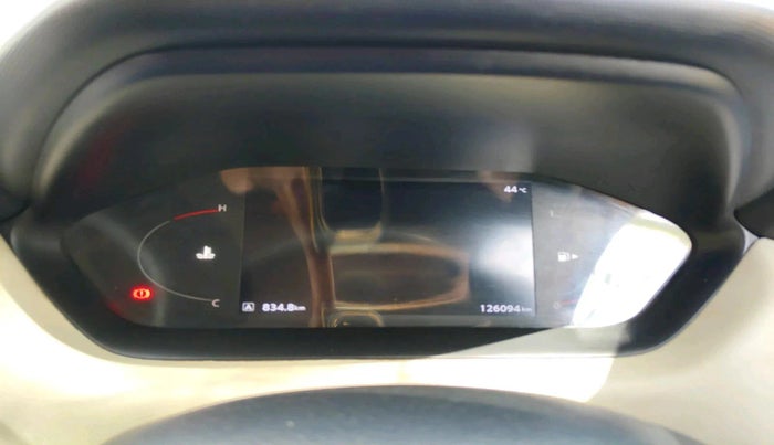2021 Nissan MAGNITE XV TURBO CVT, CNG, Automatic, 1,26,094 km, interior