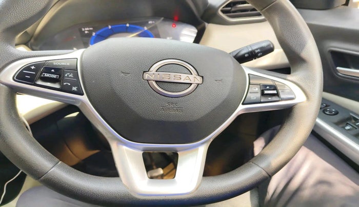 2021 Nissan MAGNITE XV TURBO CVT, CNG, Automatic, 1,26,094 km, interior