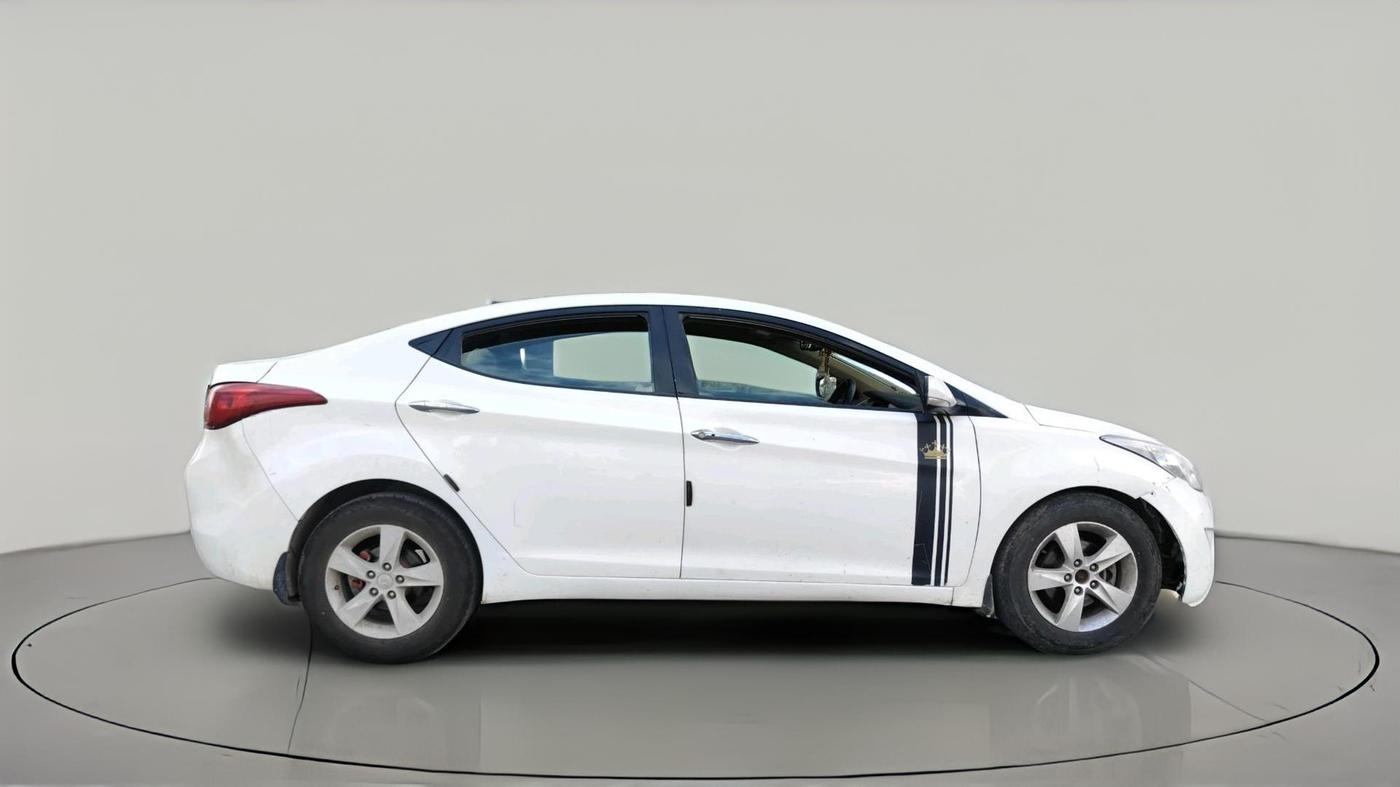 2014 Hyundai New Elantra 1.6 SX MT DIESEL, Diesel, Manual, 1,14,853 km, exterior